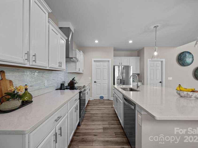 66 Lawson Ridge Road, Leicester, NC 28748.  MLS# CAR4258146, YatesRealty ID 18120. 