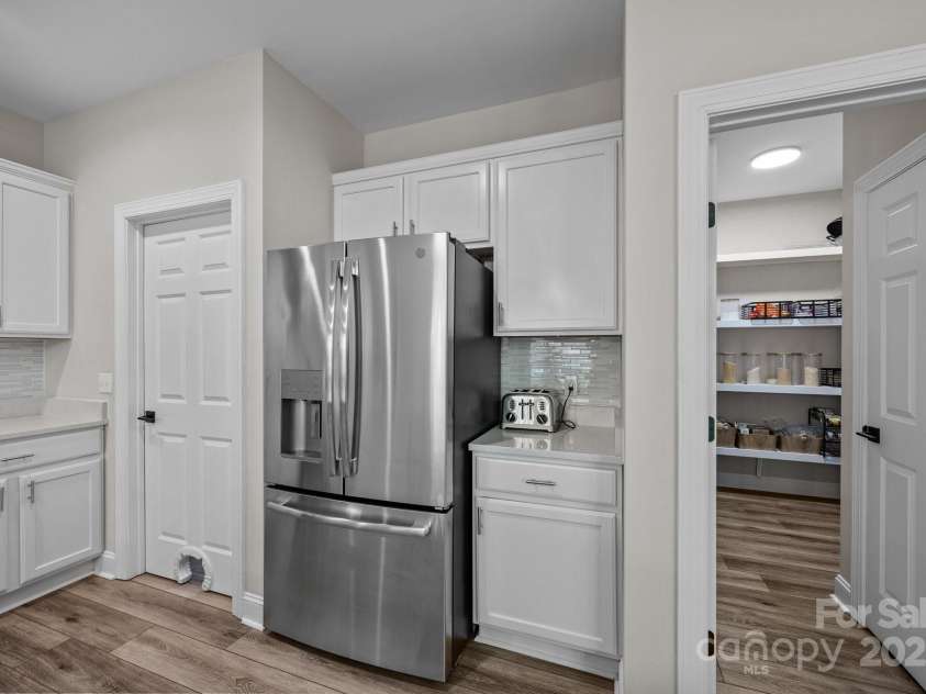 66 Lawson Ridge Road, Leicester, NC 28748.  MLS# CAR4258146, YatesRealty ID 18120. 