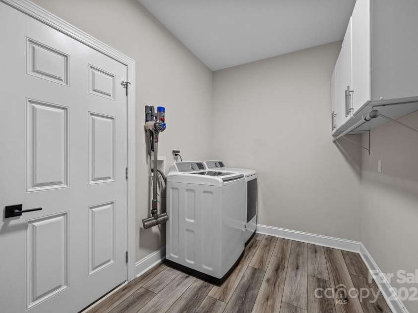 66 Lawson Ridge Road, Leicester, NC 28748.  MLS# CAR4258146, YatesRealty ID 18120. 