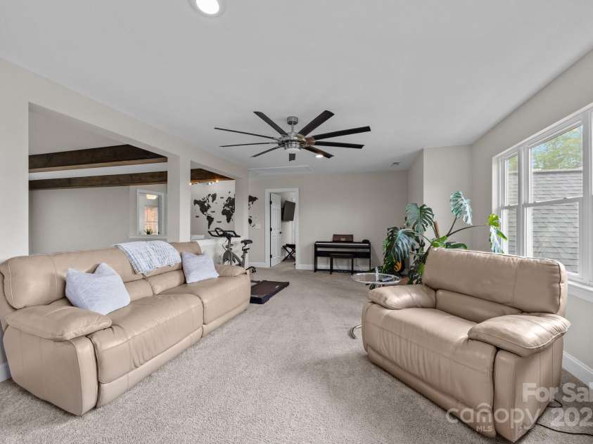 66 Lawson Ridge Road, Leicester, NC 28748.  MLS# CAR4258146, YatesRealty ID 18120. 