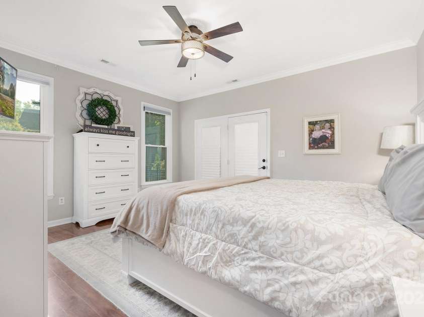 3300 Chancellor Lane, Monroe, NC 28110.  MLS# CAR4219871, YatesRealty ID 18121. 