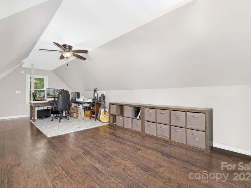 3300 Chancellor Lane, Monroe, NC 28110.  MLS# CAR4219871, YatesRealty ID 18121. 