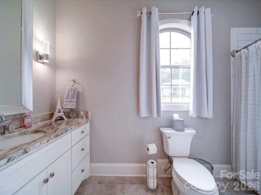 4025 Foxes Trail, Cramerton, NC 28032.  MLS# CAR4375005, YatesRealty ID 18121. 