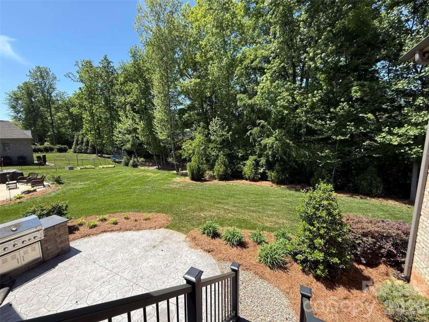 4025 Foxes Trail, Cramerton, NC 28032.  MLS# CAR4375005, YatesRealty ID 18121. 