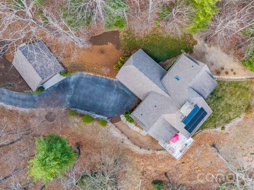 315 Jocassee Trail, Sapphire, NC 28774.  MLS# CAR4401027, YatesRealty ID 18123. 