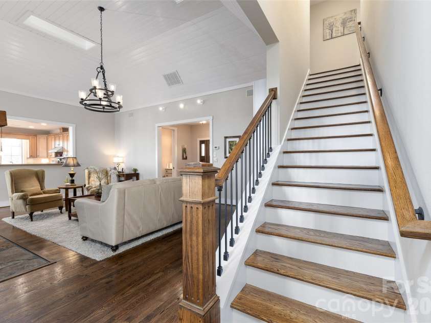 315 Jocassee Trail, Sapphire, NC 28774.  MLS# CAR4401027, YatesRealty ID 18123. 