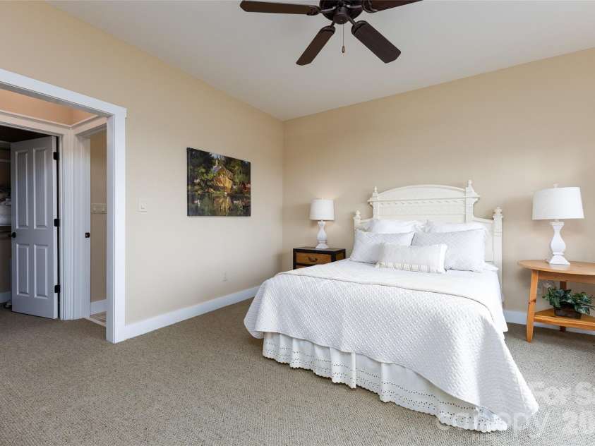 315 Jocassee Trail, Sapphire, NC 28774.  MLS# CAR4401027, YatesRealty ID 18123. 