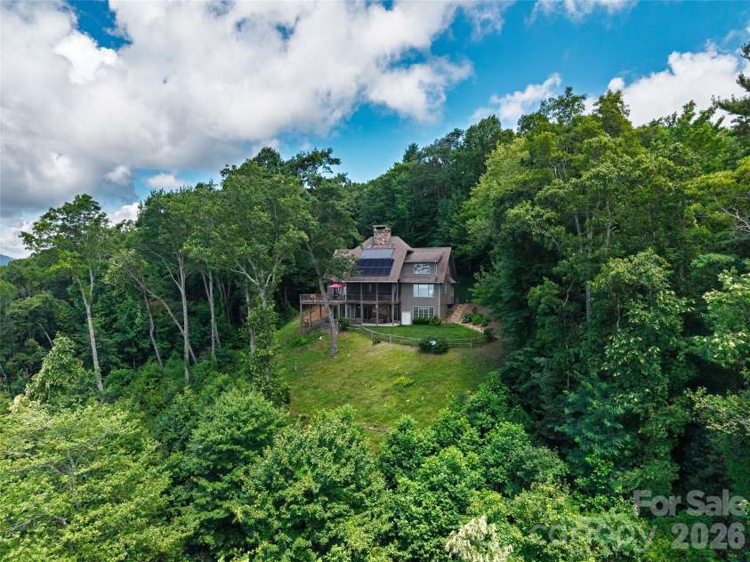 315 Jocassee Trail, Sapphire, NC 28774.  MLS# CAR4401027, YatesRealty ID 18123. 