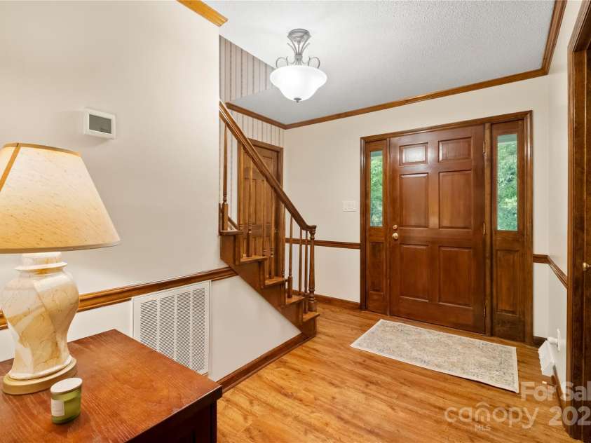 4848 Spicewood Drive, Charlotte, NC 28227.  MLS# CAR4265672, YatesRealty ID 18123. 