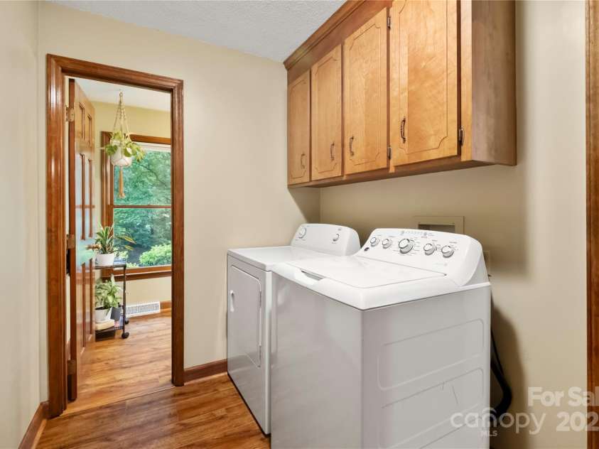 4848 Spicewood Drive, Charlotte, NC 28227.  MLS# CAR4265672, YatesRealty ID 18123. 