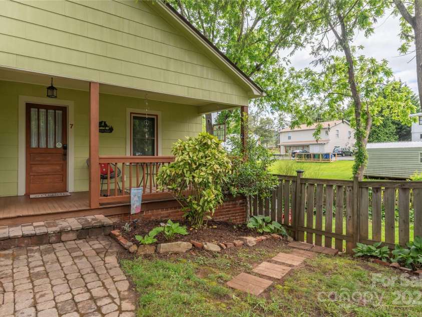 7 Grove Street, Weaverville, NC 28787.  MLS# CAR4262820, YatesRealty ID 18128. Front of Home, with access to side yard