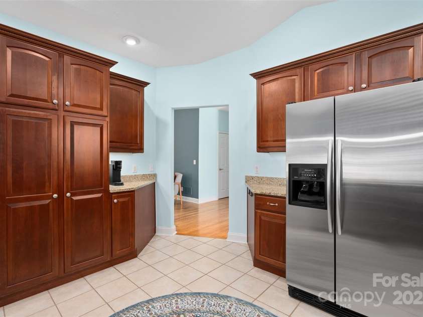 23 Holiday Drive, Arden, NC 28704.  MLS# CAR4312790, YatesRealty ID 1813. Kitchen