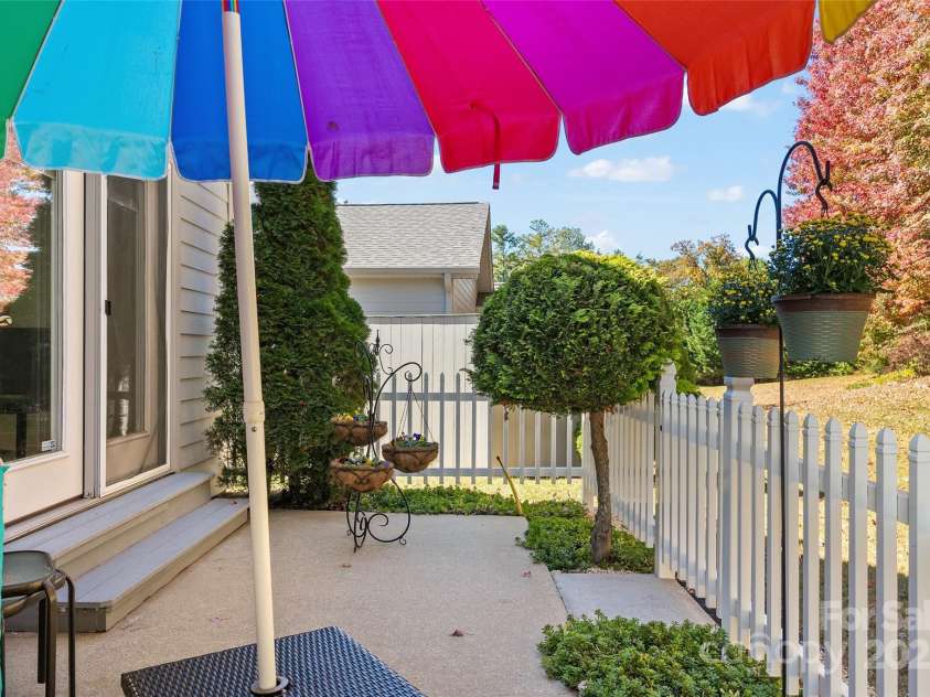 23 Holiday Drive, Arden, NC 28704.  MLS# CAR4312790, YatesRealty ID 1813. Patio