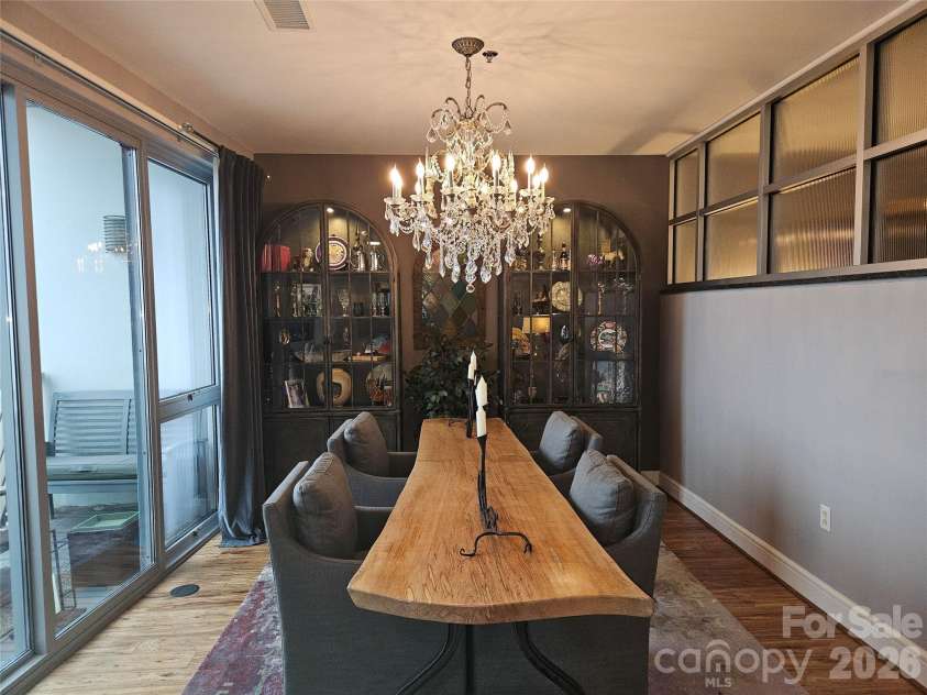 333 Trade Street, Charlotte, NC 28202.  MLS# CAR4362818, YatesRealty ID 1813. 