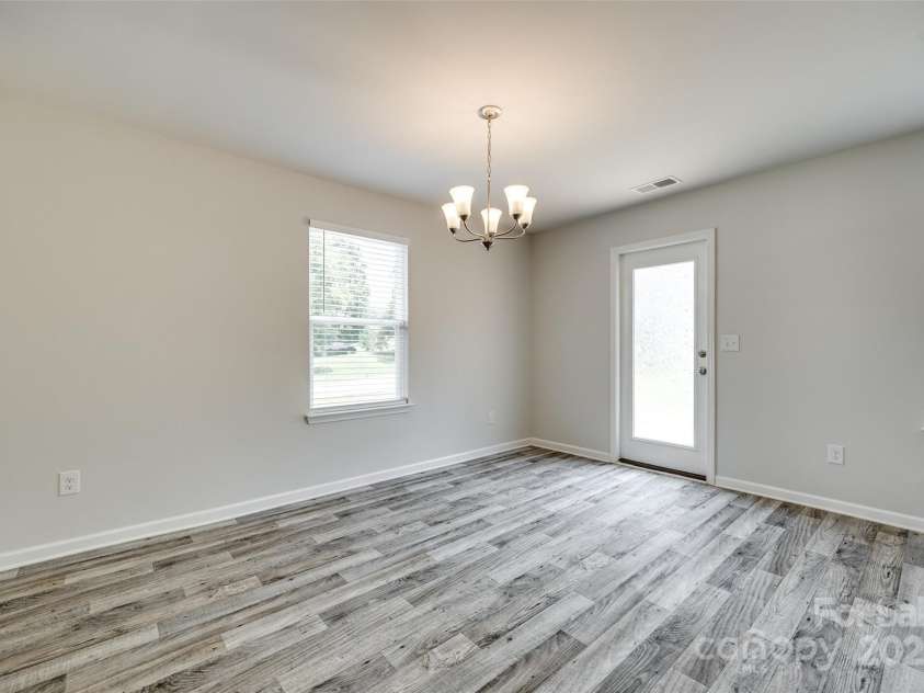 463 Barr Street, Lancaster, SC 29720.  MLS# CAR4267227, YatesRealty ID 18130. Dining Area