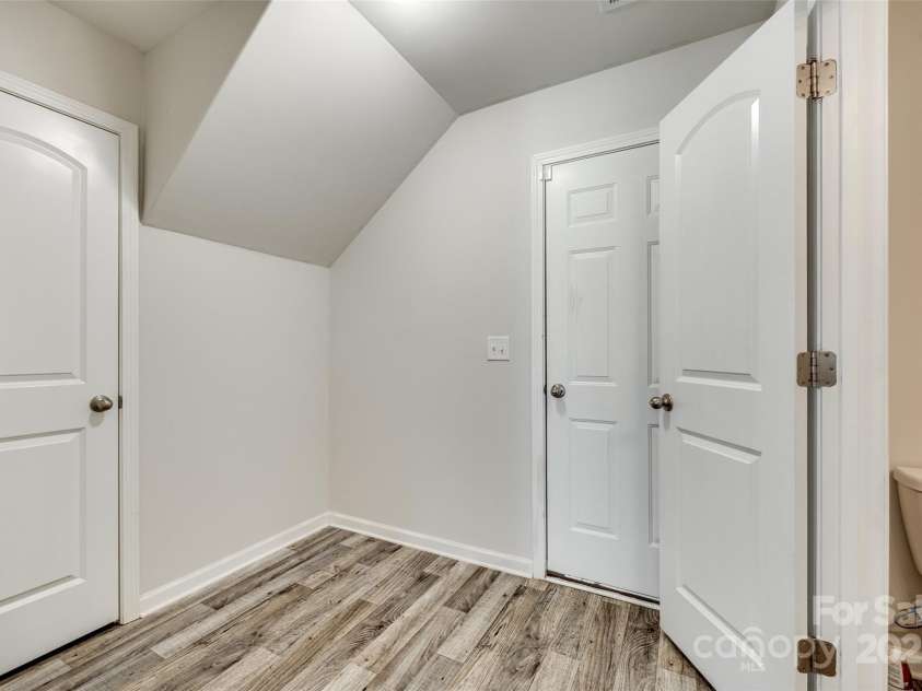 463 Barr Street, Lancaster, SC 29720.  MLS# CAR4267227, YatesRealty ID 18130. Garage Entrance