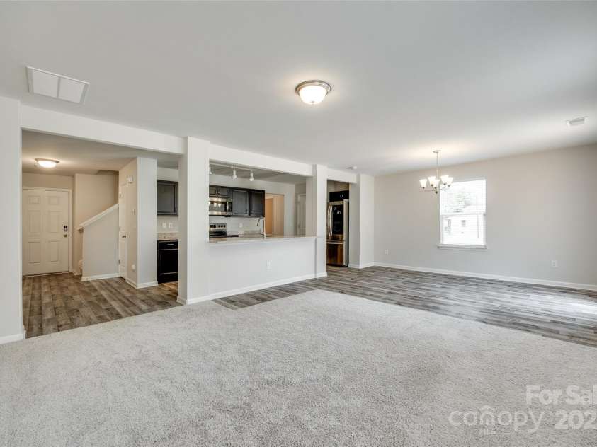 463 Barr Street, Lancaster, SC 29720.  MLS# CAR4267227, YatesRealty ID 18130. Open Floor Plan