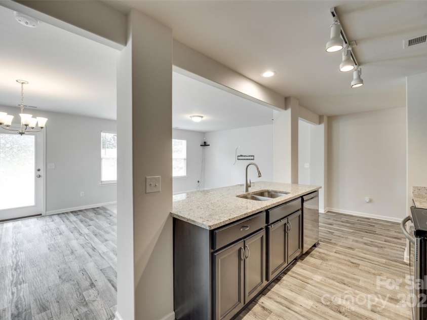 463 Barr Street, Lancaster, SC 29720.  MLS# CAR4267227, YatesRealty ID 18130. Open Kitchen