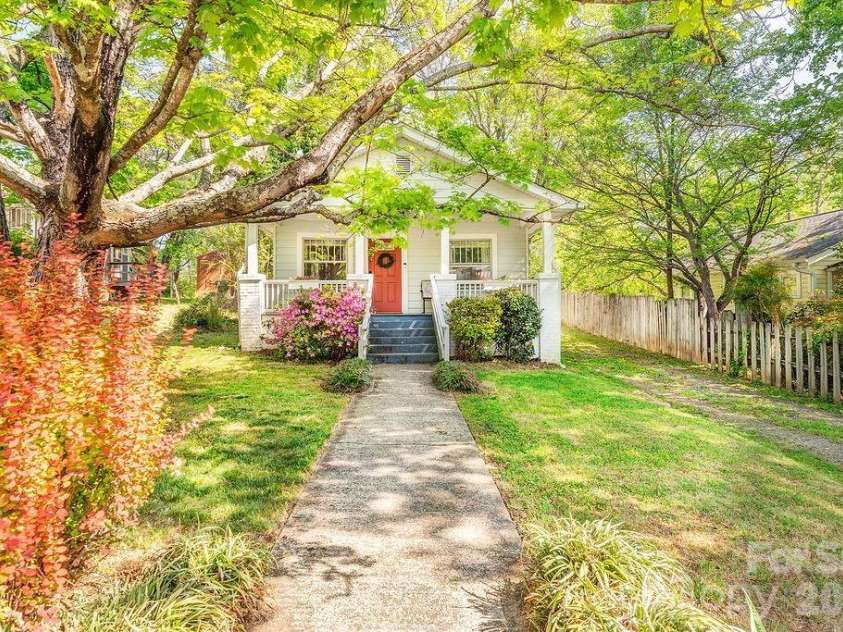 7 Tarpon Avenue, Asheville, NC 28806.  MLS# CAR4371713, YatesRealty ID 18130. 
