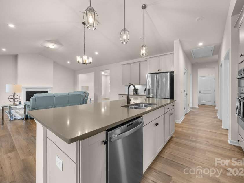315 Skyebrook Lane, Rock Hill, SC 29730.  MLS# CAR4219949, YatesRealty ID 18131. 