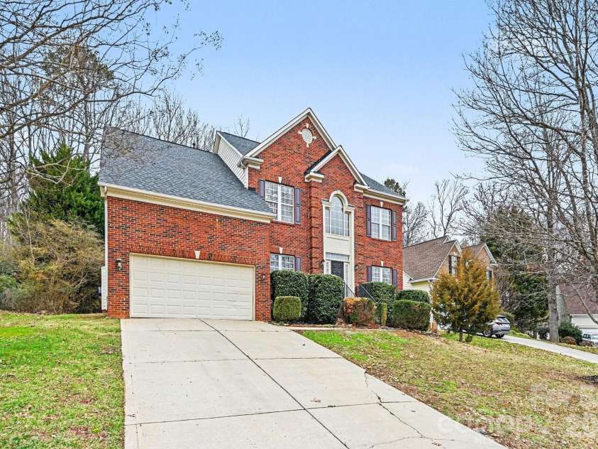 3007 Linstead Drive, Indian Trail, NC 28079.  MLS# CAR4349851, YatesRealty ID 18132. 
