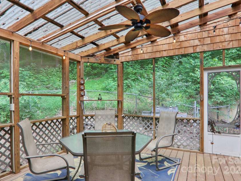 169 Sunshine Cove Road, Waynesville, NC 28785.  MLS# CAR4261350, YatesRealty ID 18133. 