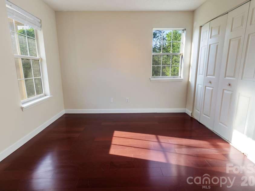 9313 Four Mile Creek Road, Charlotte, NC 28277.  MLS# CAR4366385, YatesRealty ID 18133. Secondary Befroom