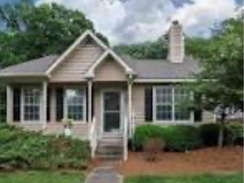 9313 Four Mile Creek Road, Charlotte, NC 28277.  MLS# CAR4413929, YatesRealty ID 18133. 