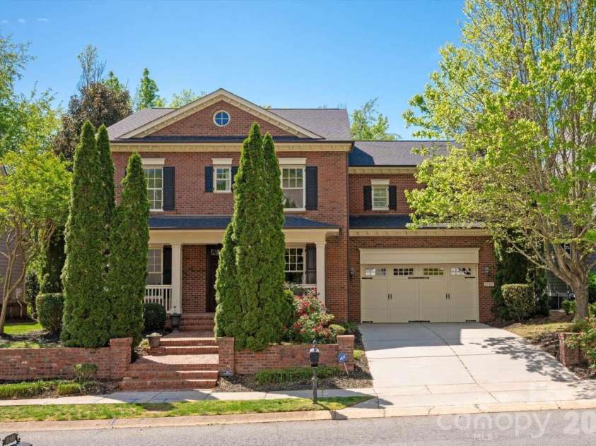 21307 Baltic Drive, Cornelius, NC 28031.  MLS# CAR4369019, YatesRealty ID 18135. 