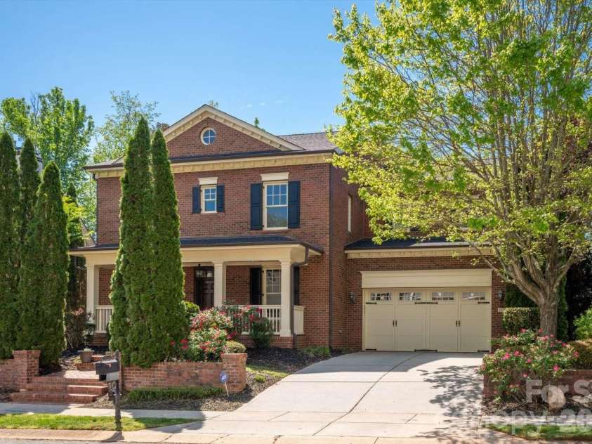21307 Baltic Drive, Cornelius, NC 28031.  MLS# CAR4369019, YatesRealty ID 18135. 