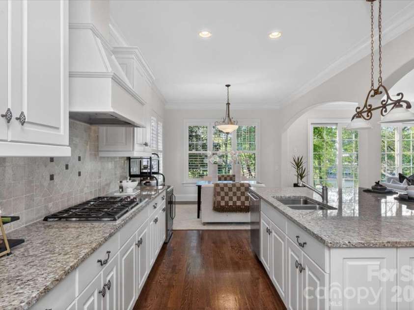 21307 Baltic Drive, Cornelius, NC 28031.  MLS# CAR4369019, YatesRealty ID 18135. 