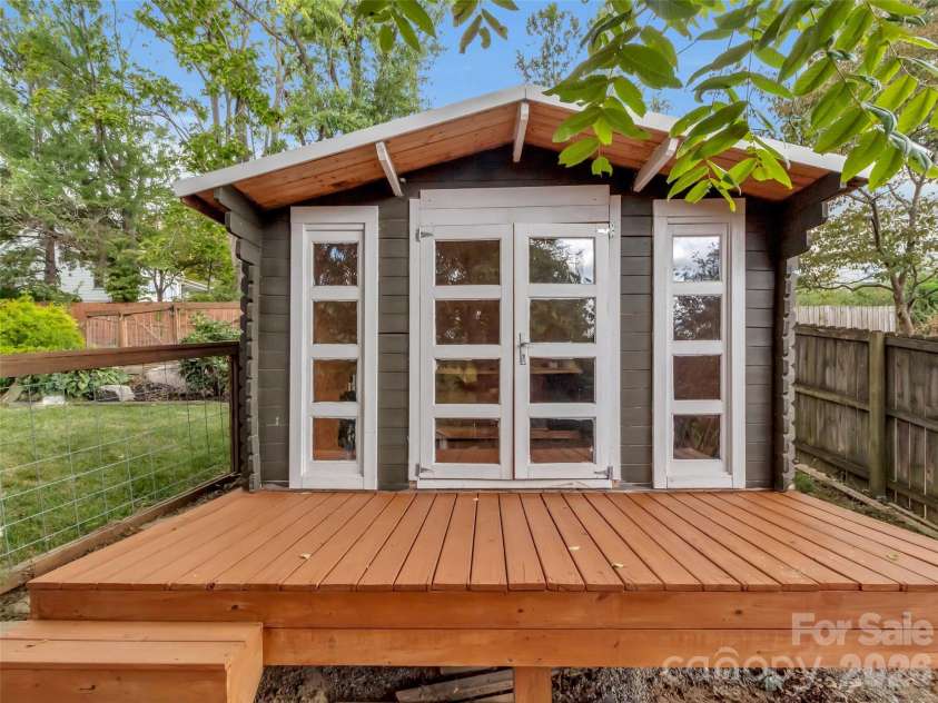 17 Elkmont Terrace, Asheville, NC 28804.  MLS# CAR4298247, YatesRealty ID 18136. Detatched storage shed / workshop.