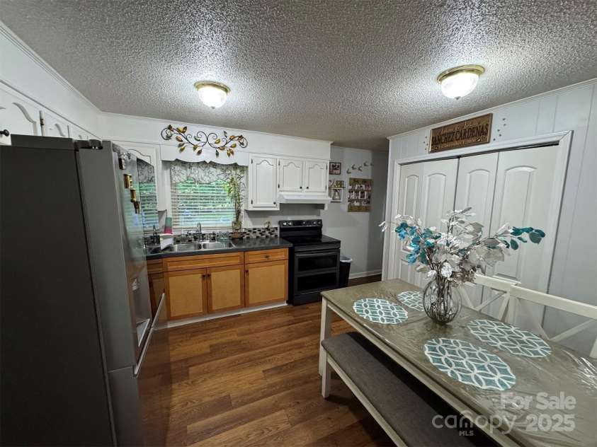 212 Texas Avenue, Bessemer City, NC 28016.  MLS# CAR4268621, YatesRealty ID 18136. 