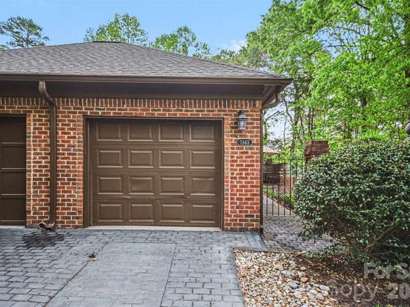 7443 Newmans Lane, Charlotte, NC 28270.  MLS# CAR4366781, YatesRealty ID 18137. 
