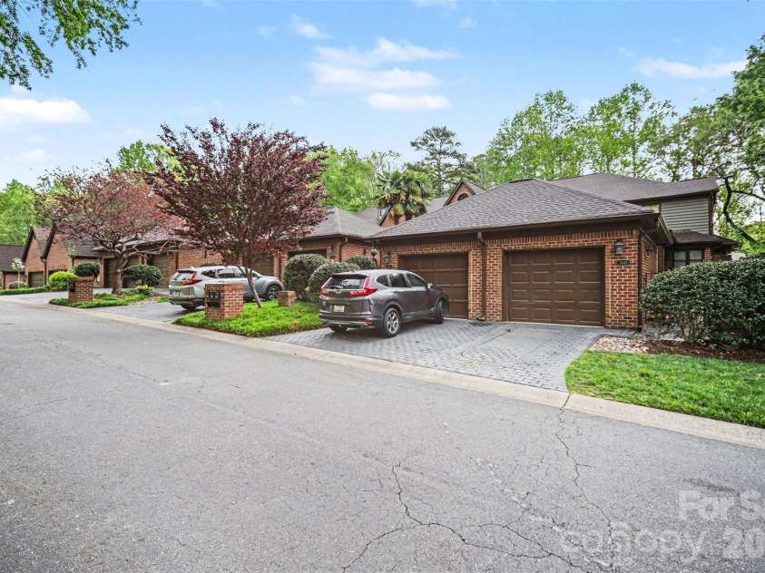 7443 Newmans Lane, Charlotte, NC 28270.  MLS# CAR4366781, YatesRealty ID 18137. 