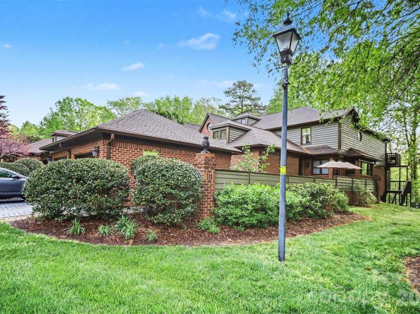 7443 Newmans Lane, Charlotte, NC 28270.  MLS# CAR4366781, YatesRealty ID 18137. 