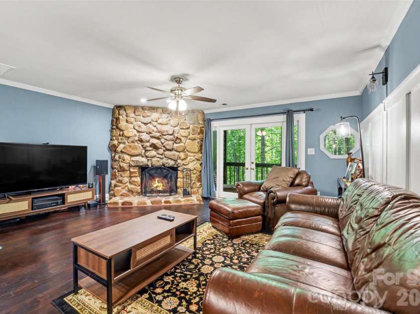 7443 Newmans Lane, Charlotte, NC 28270.  MLS# CAR4366781, YatesRealty ID 18137. 