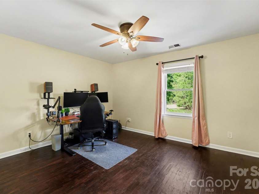 7443 Newmans Lane, Charlotte, NC 28270.  MLS# CAR4366781, YatesRealty ID 18137. 