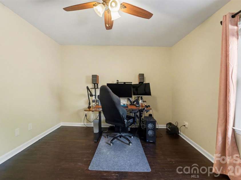 7443 Newmans Lane, Charlotte, NC 28270.  MLS# CAR4366781, YatesRealty ID 18137. 