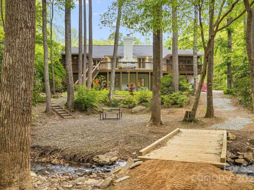 1245 Old Fort Road, Fairview, NC 28730.  MLS# CAR4258994, YatesRealty ID 18139. 