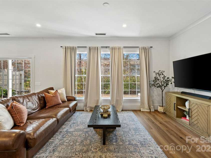 11708 Huxley Road, Charlotte, NC 28277.  MLS# CAR4230744, YatesRealty ID 1814. 