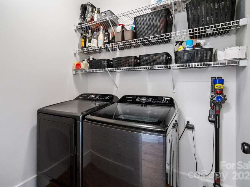 11708 Huxley Road, Charlotte, NC 28277.  MLS# CAR4230744, YatesRealty ID 1814. 