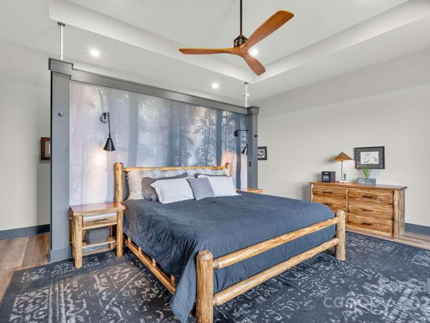 36 Northland Court, Flat Rock, NC 28731.  MLS# CAR4293031, YatesRealty ID 1814. Primary suite 