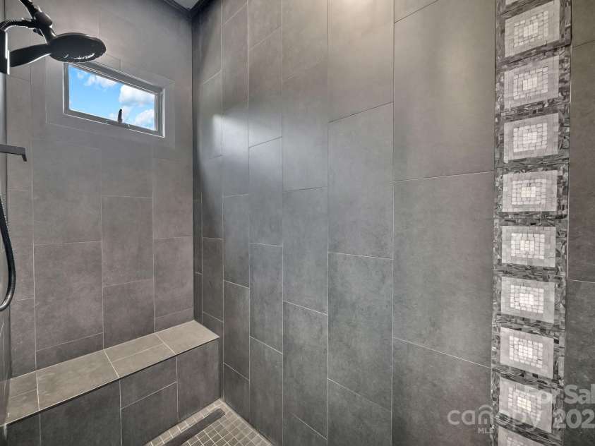 36 Northland Court, Flat Rock, NC 28731.  MLS# CAR4293031, YatesRealty ID 1814. Primary walk in shower