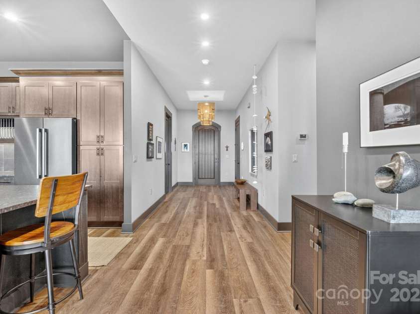 36 Northland Court, Flat Rock, NC 28731.  MLS# CAR4293031, YatesRealty ID 1814. View facing foyer