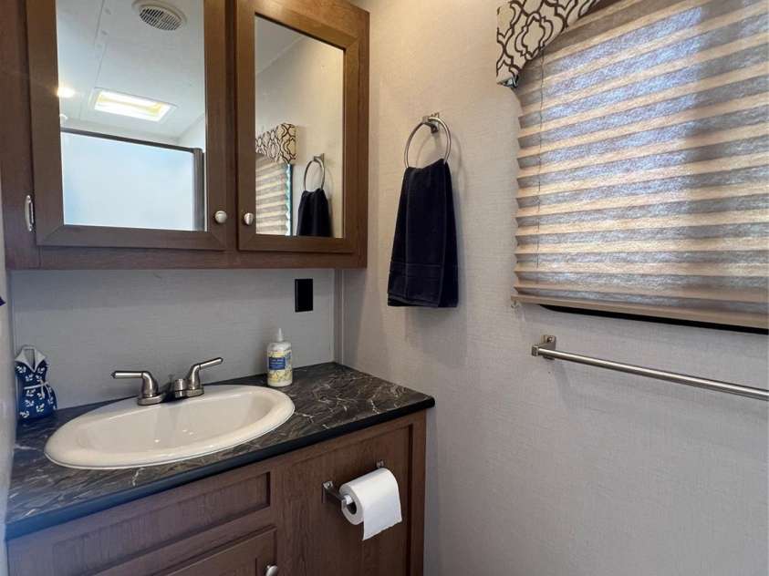 207 Cardinal Drive, New London, NC 28127.  MLS# CAR4268606, YatesRealty ID 18140. 