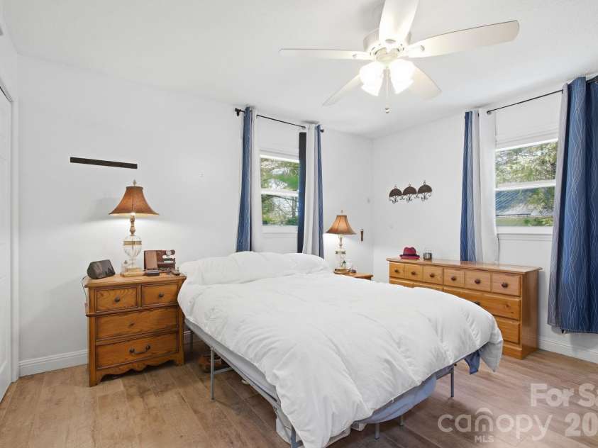 143 Snowshoe Loop, Newland, NC 28657.  MLS# CAR4377052, YatesRealty ID 18141. 