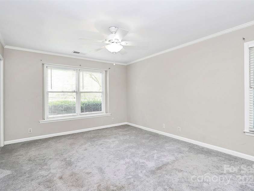 7123 Meeting Street, Charlotte, NC 28210.  MLS# CAR4259461, YatesRealty ID 18142. 