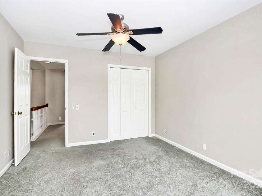 7123 Meeting Street, Charlotte, NC 28210.  MLS# CAR4259461, YatesRealty ID 18142. 