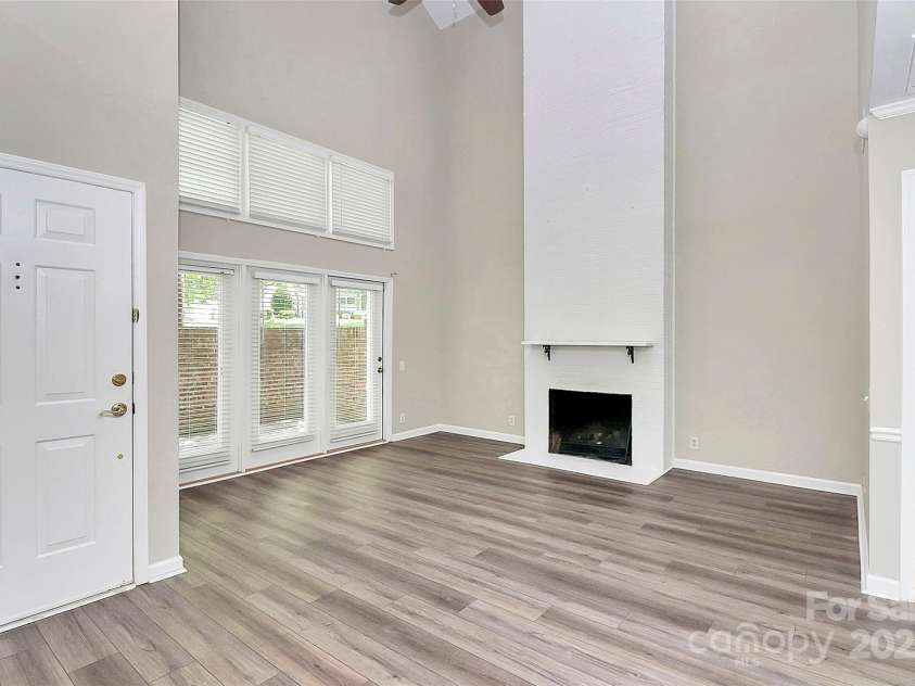 7123 Meeting Street, Charlotte, NC 28210.  MLS# CAR4259461, YatesRealty ID 18142. 